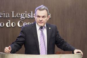 Dep. Jose Sarto (PSB)