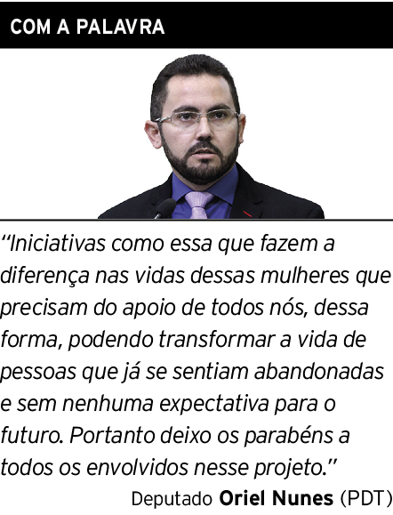 com a palavra   Iniciativas como essa que fazem a diferença nas vidas dessas mulheres que precisam do apoio de todos    