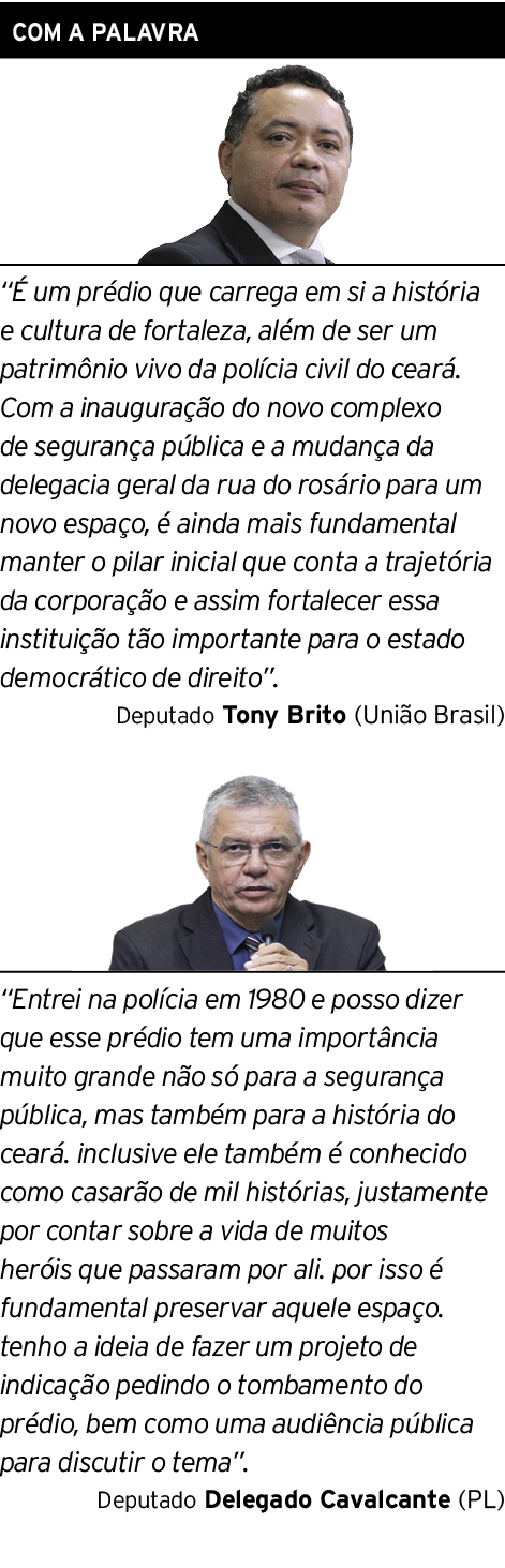 COM A PALAVRA   É um prédio que carrega em si a história e cultura de fortaleza, além de ser um patrimônio vivo da po   